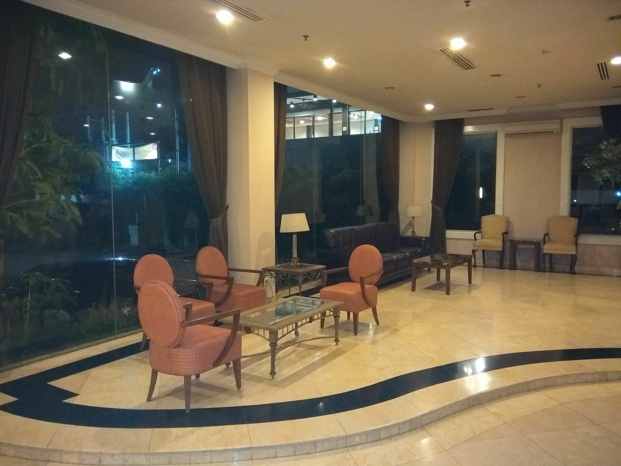 Hotel Bulevar Tanjung Duren Jakarta Eksteriør bilde